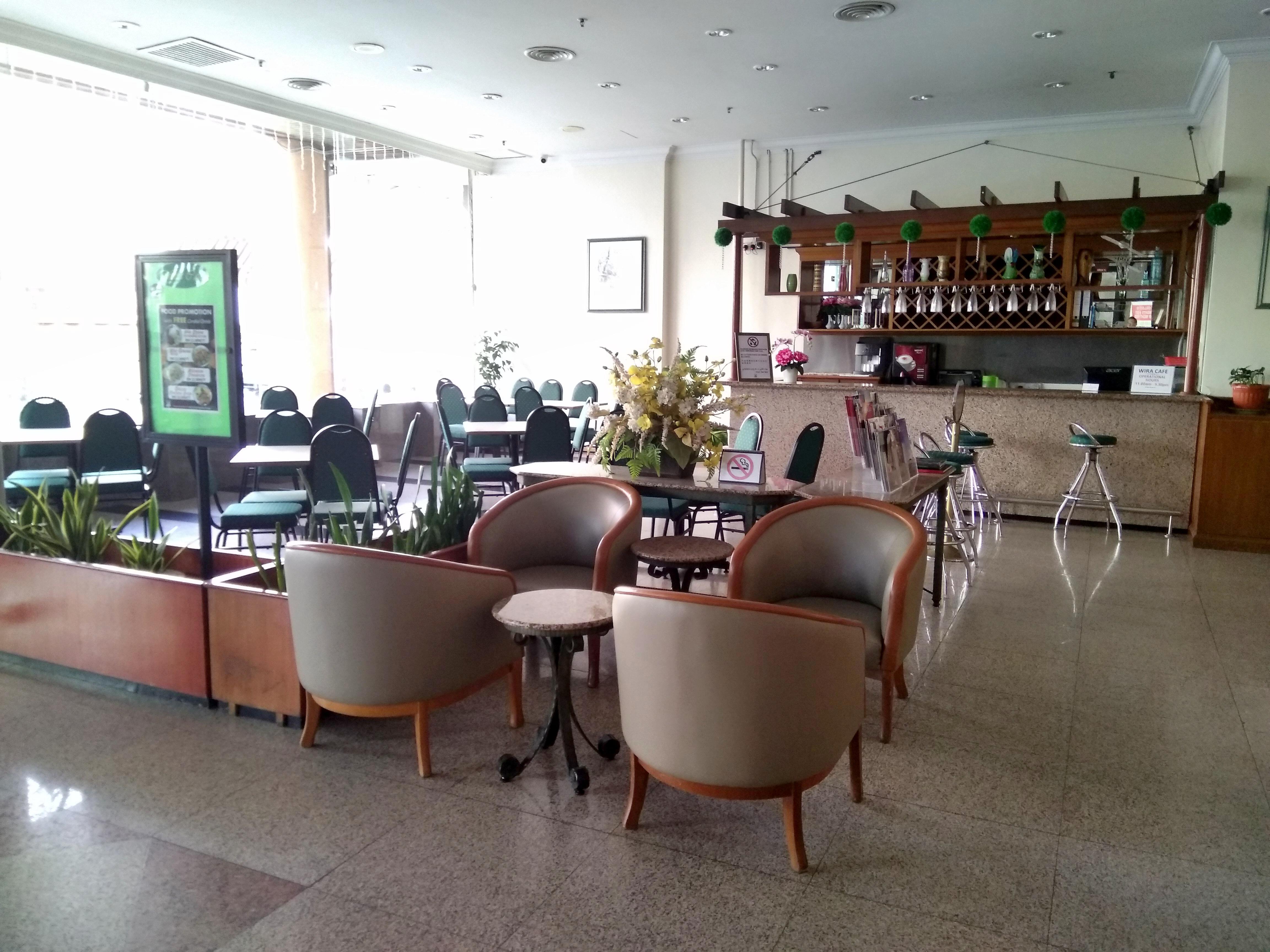 Hotel Zamburger Wira Куала Лумпур Екстериор снимка