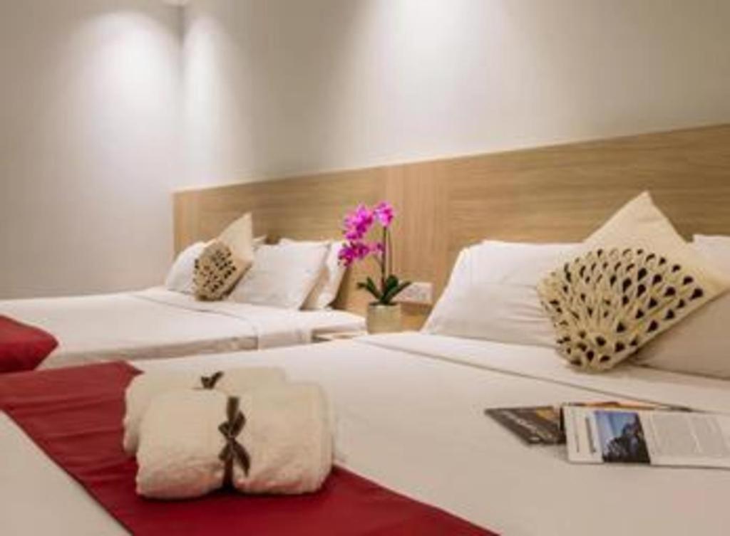 Hotel Zamburger Wira Куала Лумпур Екстериор снимка